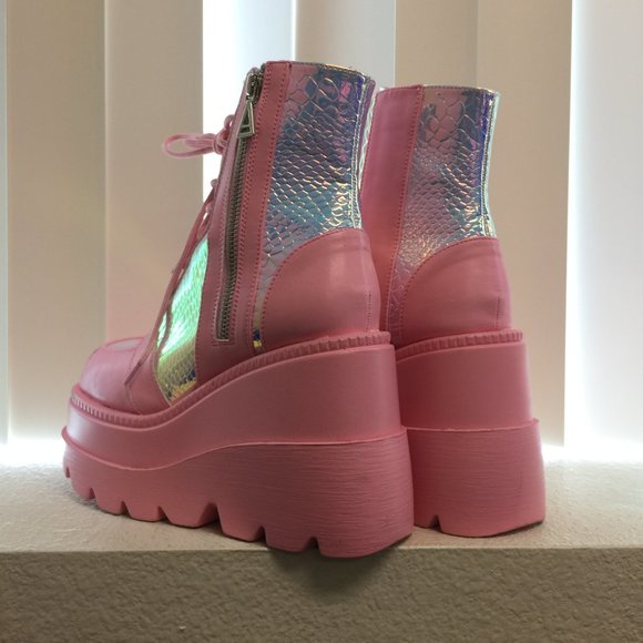 PRE LOVED - Pink Poison Platform Boots PNK/7 - SH242 - Picture 4 of 8